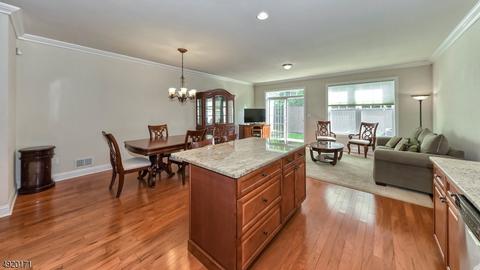 6 Parkside Dr, Haskell, NJ 07420 photo 3