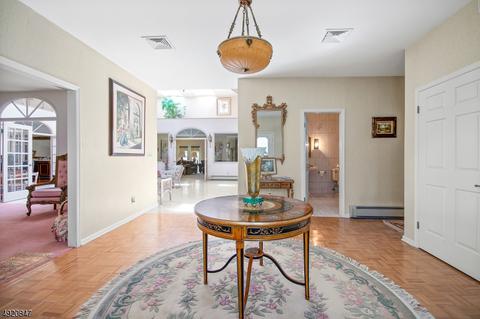 9 Yardley Rd, Mendham, NJ 07945 photo 2