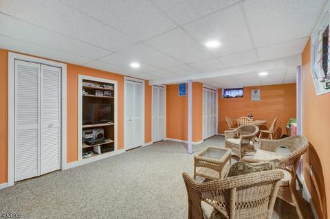 2 Whitegate Rd, Roxbury Twp., NJ 07876 photo 17