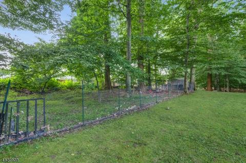 2 Whitegate Rd, Roxbury Twp., NJ 07876 photo 23