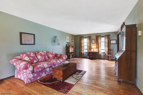 2 Whitegate Rd, Roxbury Twp., NJ 07876 photo 14