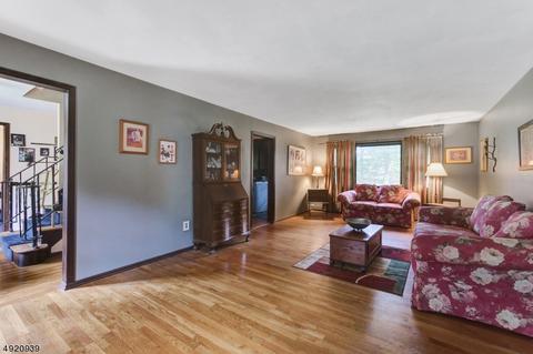 2 Whitegate Rd, Roxbury Twp., NJ 07876 photo 15