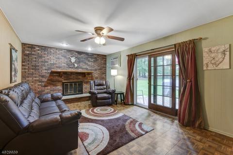 2 Whitegate Rd, Roxbury Twp., NJ 07876 photo 8