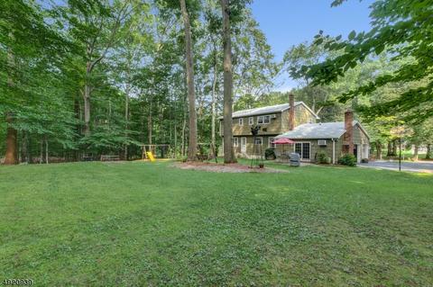 2 Whitegate Rd, Roxbury Twp., NJ 07876 photo 3