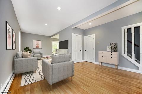 33 E Grand St, Hampton, NJ 08827 photo 2