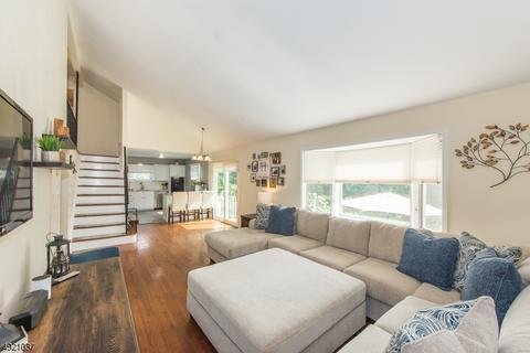 14 E Logan Rd, Randolph, NJ 07869 photo 7