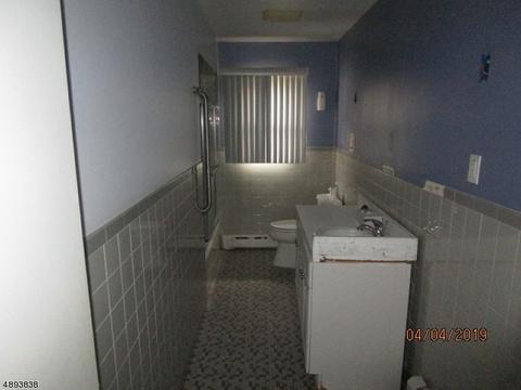 108 E Passaic Ave, Nutley, NJ 07110 photo 15