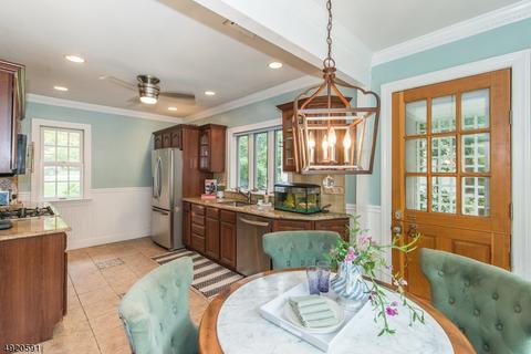 388 Wyoming Ave, Millburn, NJ 07041 photo 11