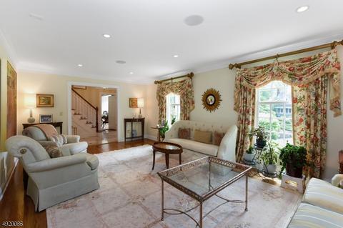59 Gloucester Rd, Summit, NJ 07901 photo 3
