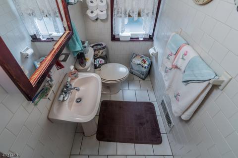 22 Cook Rd, Nutley, NJ 07110 photo 19