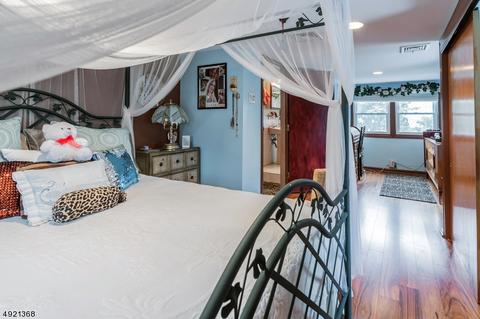 22 Cook Rd, Nutley, NJ 07110 photo 12