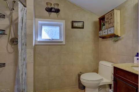 60 High St, Wayne, NJ 07470 photo 19