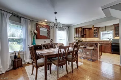 60 High St, Wayne, NJ 07470 photo 10