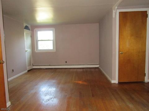 14 Doreen Ln, Wayne, NJ 07470 photo 17