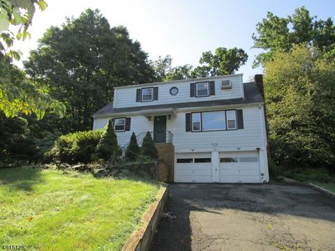 14 Doreen Ln, Wayne, NJ 07470 photo 1
