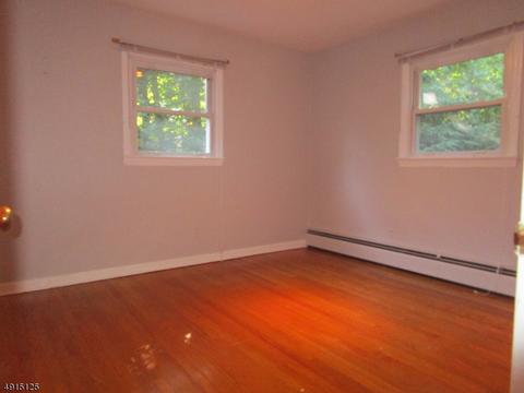 14 Doreen Ln, Wayne, NJ 07470 photo 15