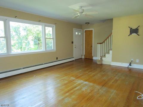 14 Doreen Ln, Wayne, NJ 07470 photo 6