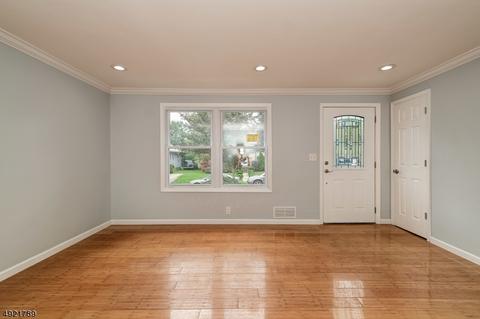 25 E 16th St, Linden, NJ 07036 photo 2