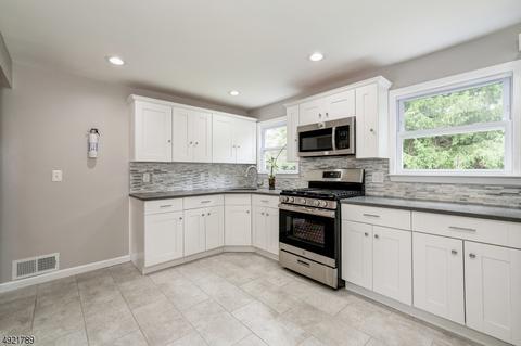 25 E 16th St, Linden, NJ 07036 photo 6