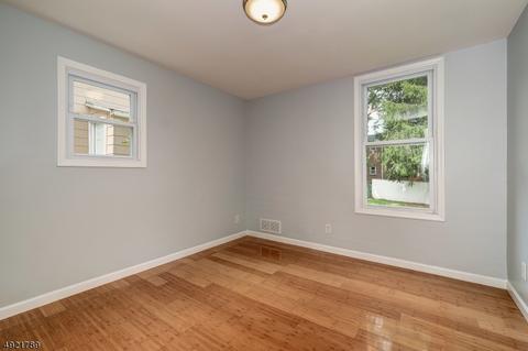 25 E 16th St, Linden, NJ 07036 photo 10