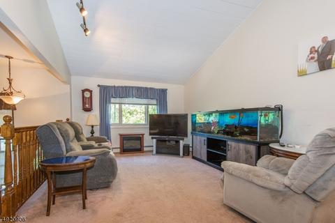 122 Warren Rd, Sparta, NJ 07871 photo 8