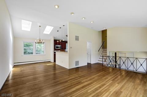 287 Milltown Rd, Springfield, NJ 07081 photo 4