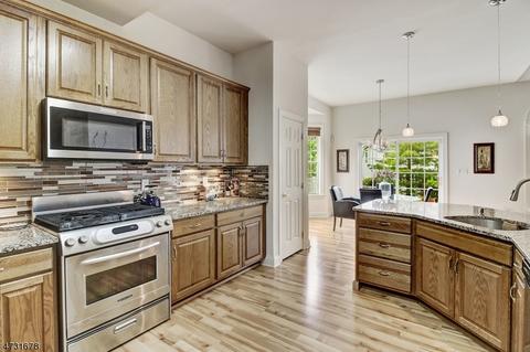 26 Crestview Dr, Clinton, NJ 08809 photo 7