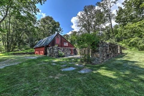 38 Ironia Rd, Mendham, NJ 07945 photo 3