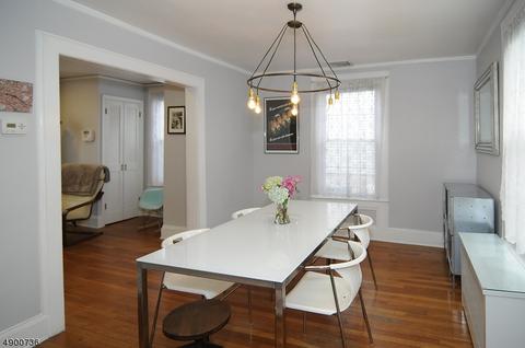 8 Gray St, Montclair, NJ 07042 photo 4