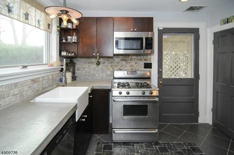 8 Gray St, Montclair, NJ 07042 photo 7