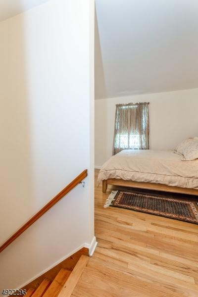 372 Chelsea St, Paramus, NJ 07652 photo 15