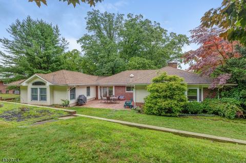 256 Baltusrol Way, Springfield, NJ 07081 photo 3