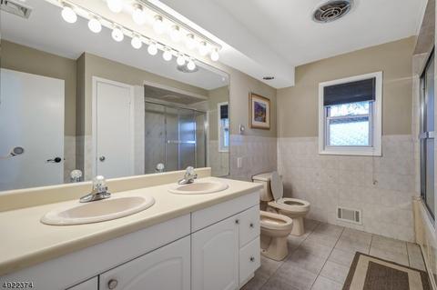 256 Baltusrol Way, Springfield, NJ 07081 photo 15
