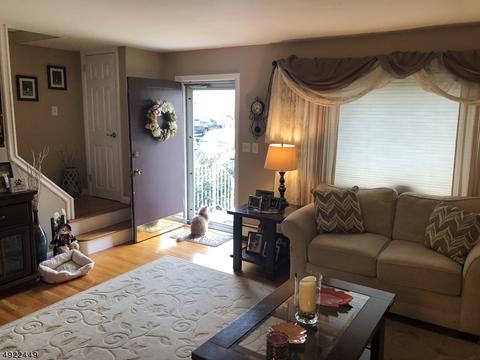 18 Oakley Way, Wayne, NJ 07470 photo 5