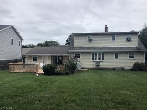 18 Oakley Way, Wayne, NJ 07470 photo 2