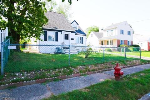 20 Corsay Rd, Nutley, NJ 07110 photo 2
