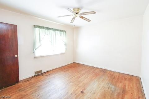20 Corsay Rd, Nutley, NJ 07110 photo 7