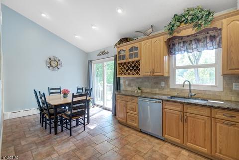 453 Plainfield Ave, Berkeley Heights, NJ 07922 photo 11