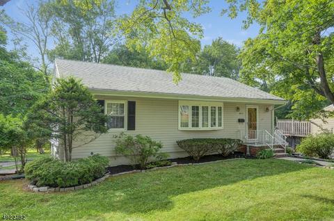 453 Plainfield Ave, Berkeley Heights, NJ 07922 photo 1