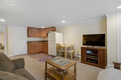 453 Plainfield Ave, Berkeley Heights, NJ 07922 photo 16