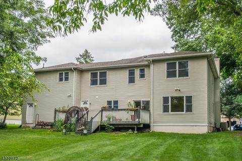 429 Beech Ave, Paramus, NJ 07652 photo 21