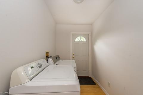 429 Beech Ave, Paramus, NJ 07652 photo 20