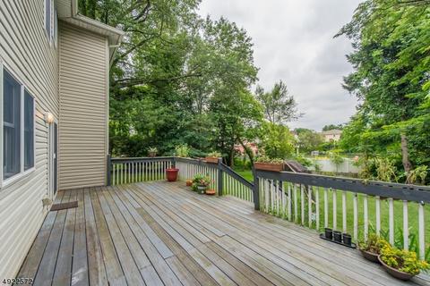 429 Beech Ave, Paramus, NJ 07652 photo 24