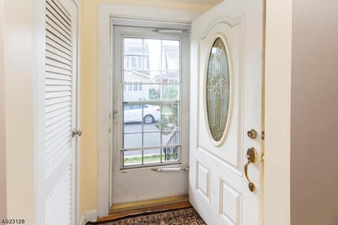 330 3rd St, Saddle Brook, NJ 07663 photo 4