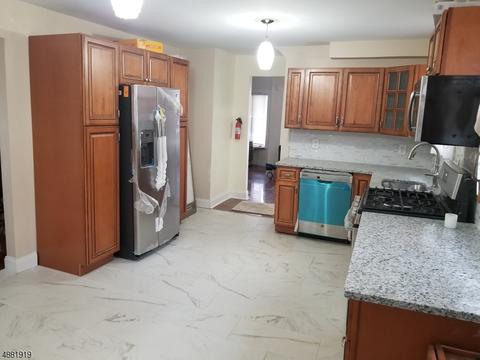 727 W 4th St, Plainfield, NJ 07060 photo 6