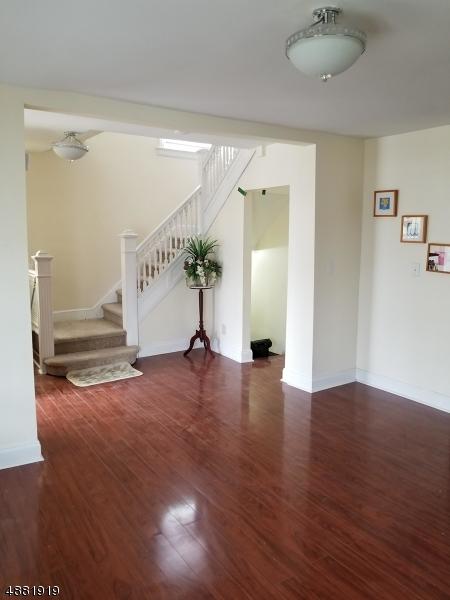 727 W 4th St, Plainfield, NJ 07060 photo 2