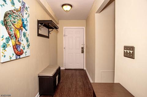 290 E Anderson St 2h, Hackensack, NJ 07601 photo 4