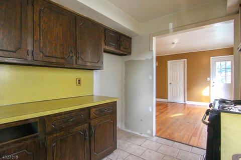 87 Mill St, Bloomfield, NJ 07003 photo 13
