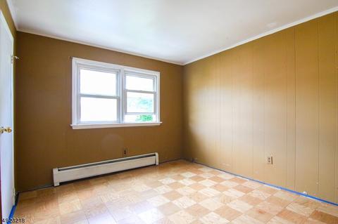 87 Mill St, Bloomfield, NJ 07003 photo 9