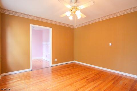 87 Mill St, Bloomfield, NJ 07003 photo 4
